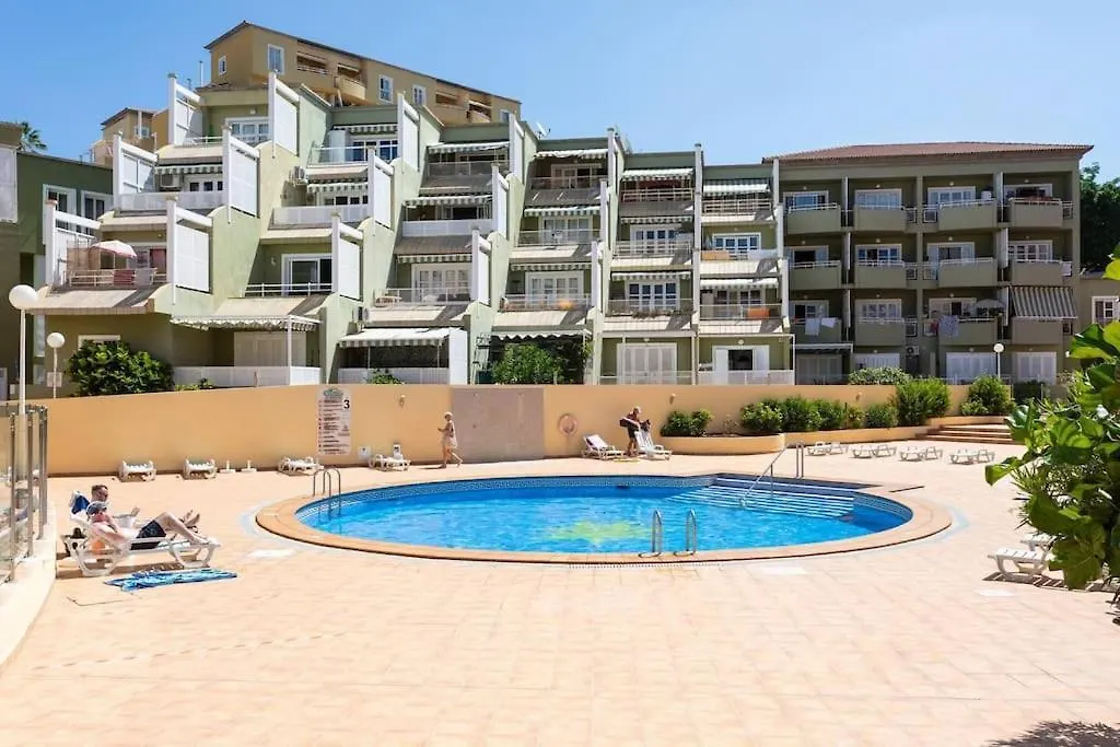 Ocean Sand Holidays House 아데제 0*,