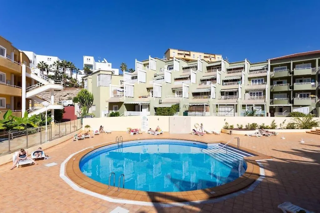 Ocean Sand Holidays House 아데제